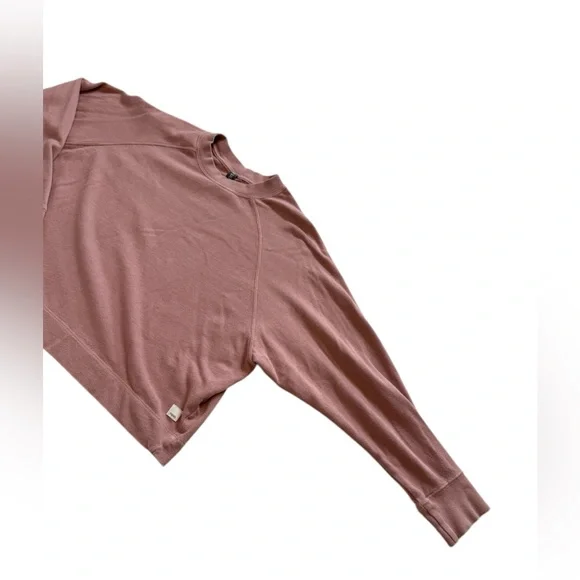 Vuori Sunnyside Crewneck Sweatshirt in Mauve Size Small - Picture 5 of 7